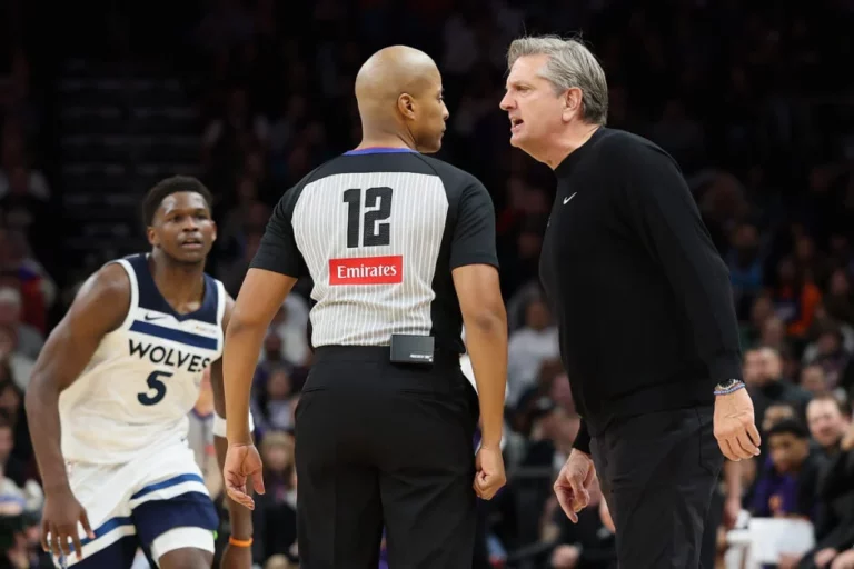 Minnesota Timberwolves coach targets referees after loss to OKC