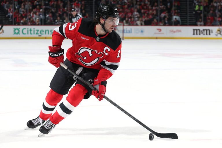 NHL Game Preview: New Jersey Devils at Chicago Blackhawks – March 26, 2025