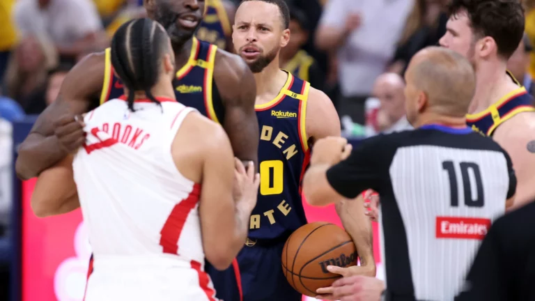 Game 6 Preview: Rockets at Warriors (05-02, 9:05 PM EST)