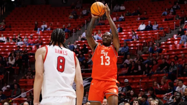 Wyoming at Sam Houston State Game Preview & Prediction