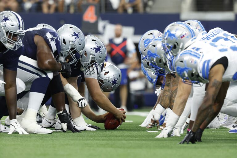 NFC Heavyweights Clash: Cowboys and Lions Battle for PlayoffPositioning